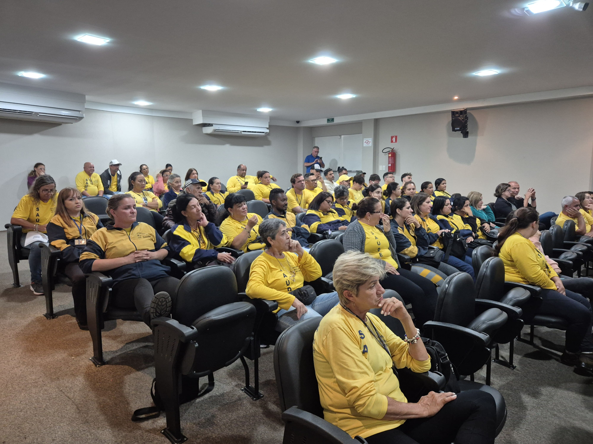 Trabalhador em Foco - EMCAa